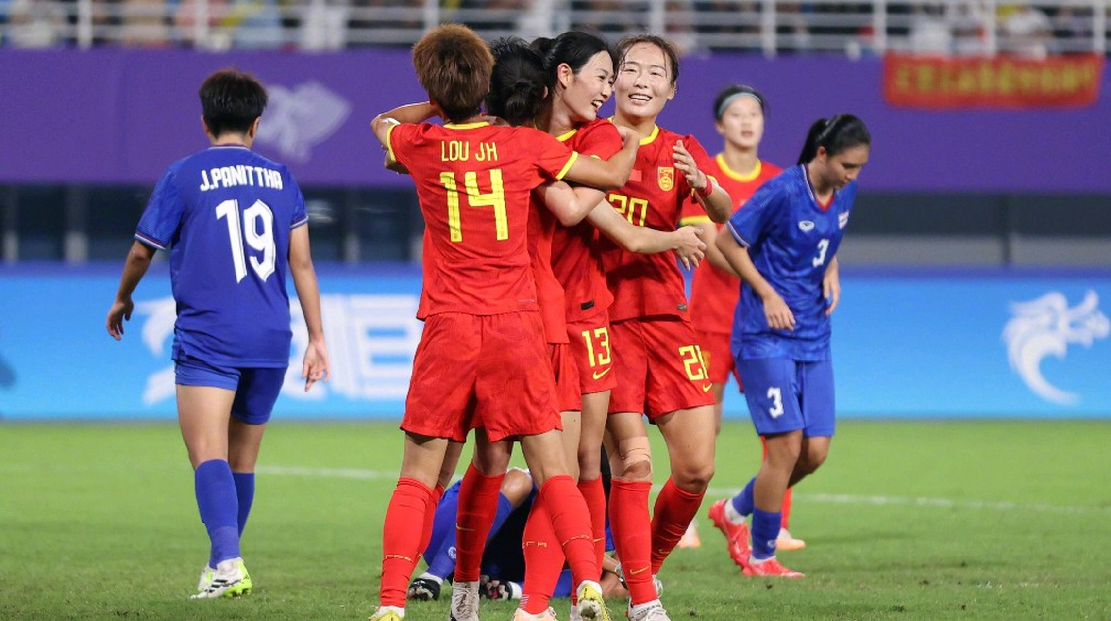 ayx.com-韩国女足颜值担当